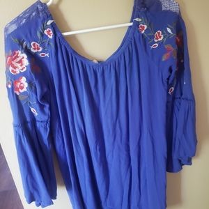 Altar'd state top